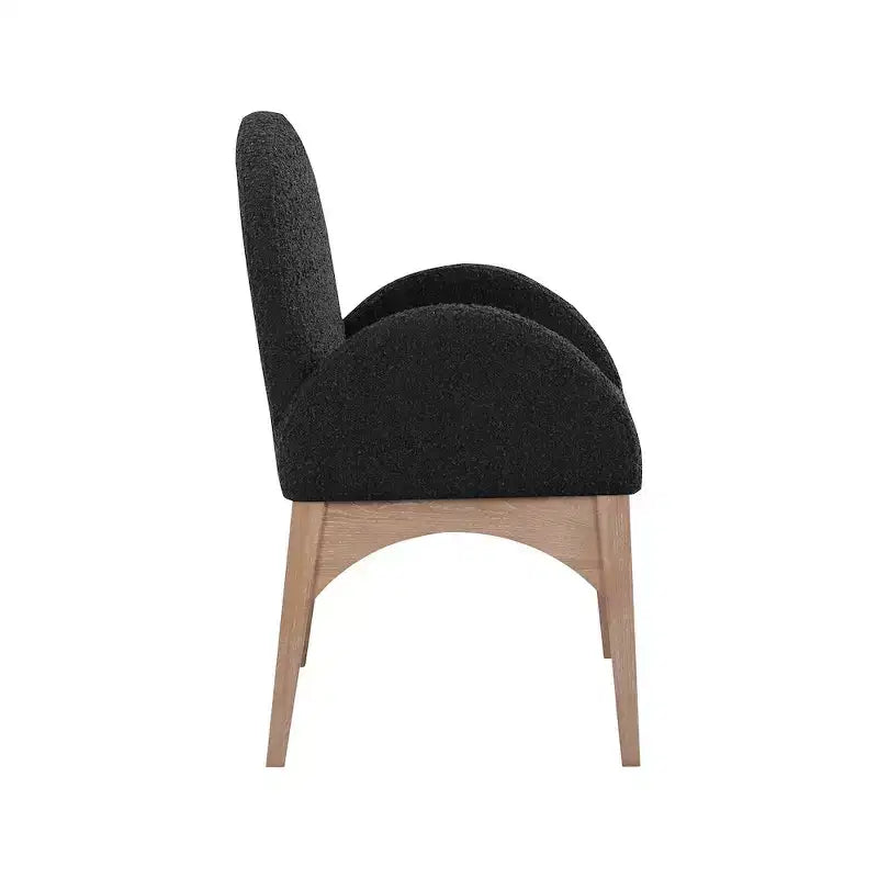 Sedia da pranzo imbottita in tessuto bouclé con braccioli