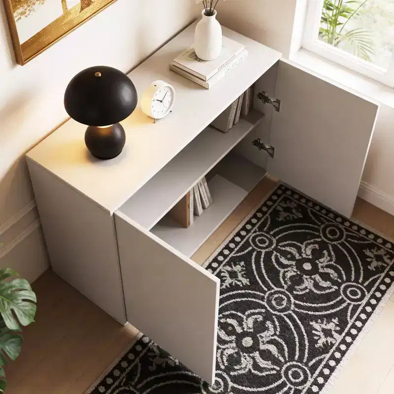 Cassettiera moderna color crema da 80 cm con cassetti a pressione