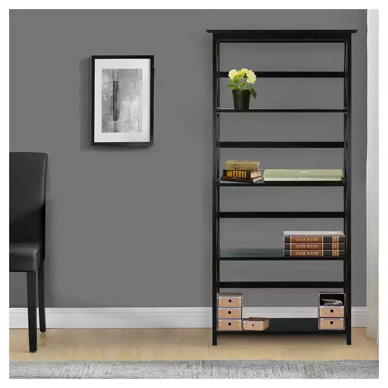 Libreria a 5 ripiani con design a X